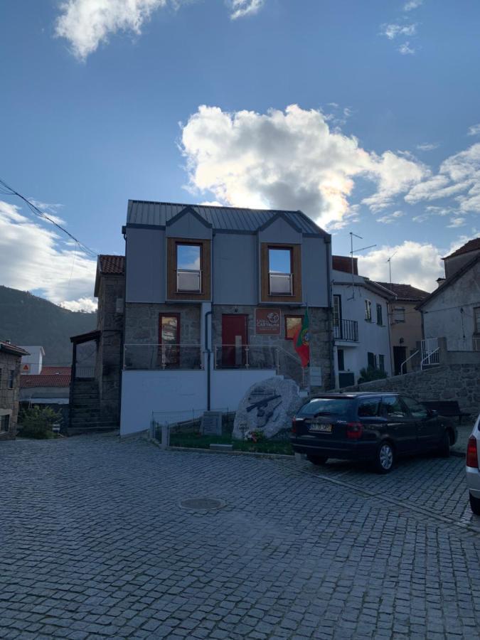 Casa Da Carvalha - Loriga Villa Luaran gambar